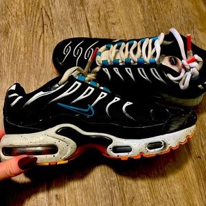 Nike Big-Kid Sneakers